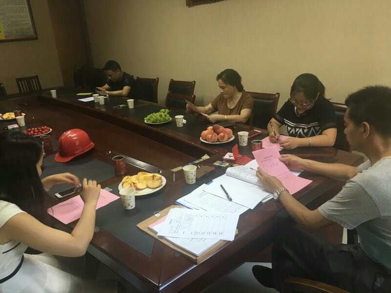 2017年7月1日黨員會議《會議主題：一、學習廖俊波找差距、抓落實主題組織生活會。二、學習袁毅同志在學習廖俊波同志先進事跡座談會上的講話。三、劉云山在福建調(diào)研時強調(diào)學習弘揚廖俊波同志崇高精神在為民實干中發(fā)揮先鋒模范作用的文章?！? onmousewheel=